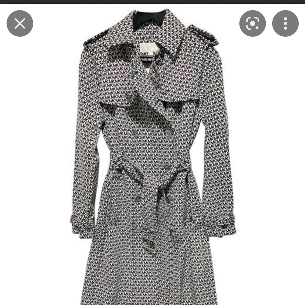 Beautiful Michael Kors jacket new with tags! Full length. Can send more pictures